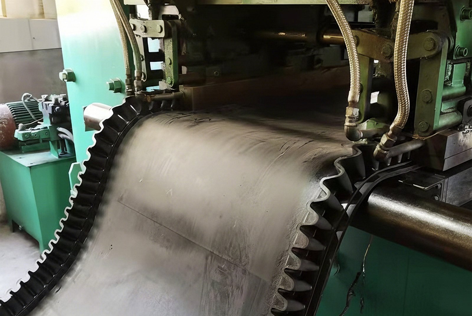 O1CN01fenNZU1u70iYAqaEP_!!970255989-0-cib